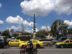 -皇家田广场(อนุสาวรีย์ทหารอาสา)