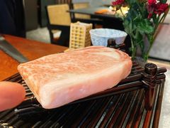 -铭牛烧肉·和牛海鲜自助(高新月牙湖店)
