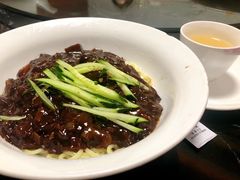 -桃园中华料理炸酱面(燕儿岛路店)