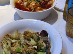 -渝是乎酸菜鱼·川渝小炒(新世界百货望京店)