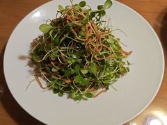 卤干丝拌香椿苗-喜鼎海胆水饺(朝阳区三里屯太古里北区店)