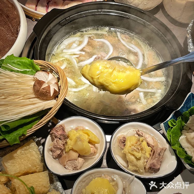 香迷糊了！宁波这家榴莲椰子鸡🥥太太好吃了