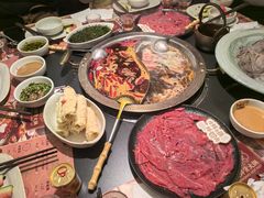 -廖掌柜·重庆鲜货火锅(上海首店)