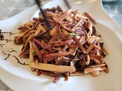 -小厨子私房菜·云南美食店