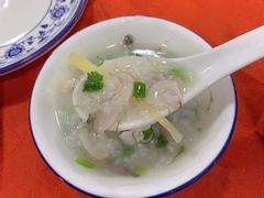 -先鲜鲫鱼粥