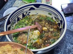 -蜗牛小馆醉乡民谣云南菜(惠新西里店)