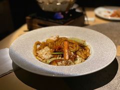 -穹六人间 people 6(岳阳路店)