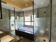 -大连金石滩绿发温泉假日酒店