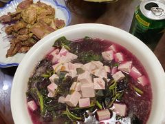 -丹水桥地锅鱼·翘嘴鲌·地方特色全鱼宴(丹江口大坝店)