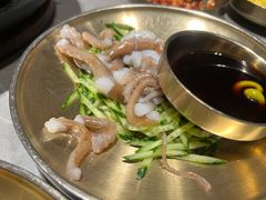 -草家酱蟹炭火烤肉店(珲春南路一店)