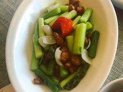 芦笋百合炒鱼粒-潮府馆·非遗潮州菜·世纪公园(新国际博览中心店)