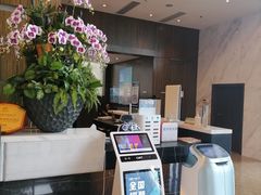 -上海虹桥西郊假日酒店