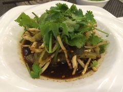 酸菜折耳根-泉味道贵州厨房(三里河店)