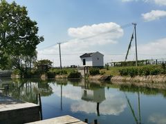 -小陆莲花蟹园农家乐(莲花岛店)