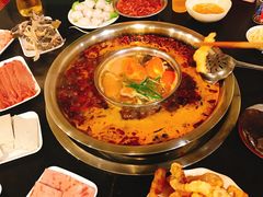 -邓莽子老火锅(中兴路总店)
