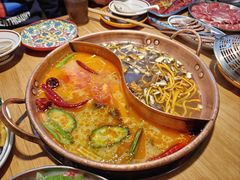 -洱火云南酸菜牛肉火锅(石景山当代商城店)