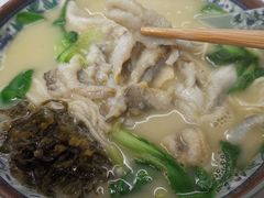-明呈黄鱼面馆(斜土路店)