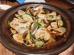 -蚝堡海鲜·威海菜·海肠捞饭·烧烤·亚洲吃蚝公司(幸福门店)