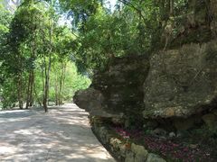 鹰嘴石-南江大峡谷