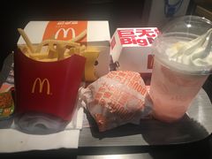 -麦当劳(番禺信联大厦店)