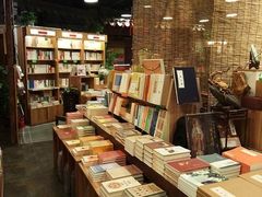 -覔书店(壹方城店)