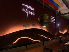 -老牌坊云南鱼豆花火锅(哈西万达店)
