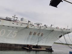 -泰达航母主题公园