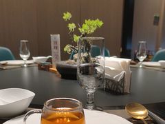 -忆江南·临江鱼馆