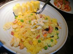 菠萝海鲜炒饭-泰傳奇