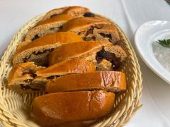 俄罗斯坚果小列巴-马克西姆俄罗斯餐厅(通亚街店)