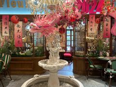 -秘密旅行Bonjour(黑金冠 江南西店)