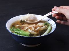 鸡丝馄饨-侯记烧鸡楼