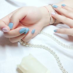 纯色-盼兮·日式美睫沙龙