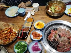 -明洞阿姨·韩式酱蟹烤肉·创意料理(三元桥店)