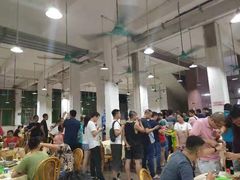 大堂-标记美食新鲜猪杂(兴南大道店)