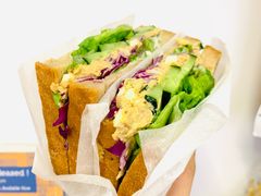 -星巴克(杭州东站东到达店)