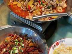 -昱龙大盆牛蛙馆(三兴街总店)