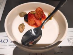 酸奶-小大董·烤鸭(观景餐厅·南京西路店)