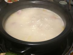 -大匠工房古船木艺术餐厅·猪肚鸡专门店(长白仙岛店)