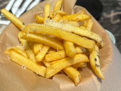 -LES ELITES 英集荟(南京西路店)