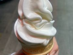 -麦当劳(玉桥中路店)