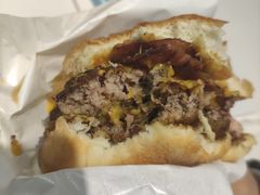 -TRIPS BURGER(大钟寺店)