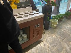 自助取餐区-百品聚旋转小火锅(熙悦汇店)