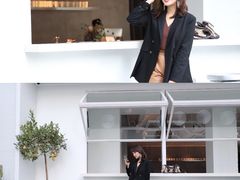 -洪小鹏生活美学馆(领SHOW天地店)