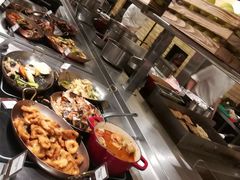 -圣丰索菲特·2 On 988 Café 自助餐厅