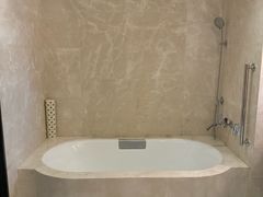 -舟山希尔顿酒店