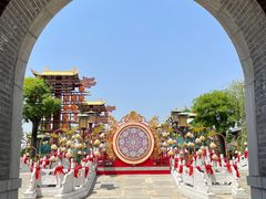 -雪山彩虹谷景区