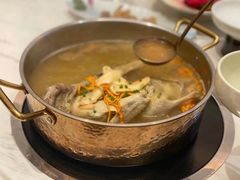 -斯普汇生蚝牛排馆(中骏世界城店)