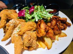 炸鸡拼盘-机器人火炉披萨(爱琴海店)