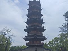 -龙华烈士纪念馆-停车场